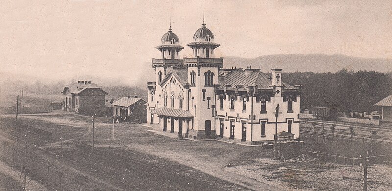 Fișier:Gara Curtea de Arges - 1909.jpg