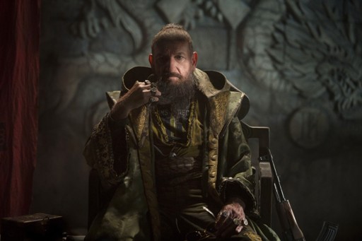 http://upload.wikimedia.org/wikipedia/ru/0/0b/Ben_Kingsley_as_Mandarin.jpg