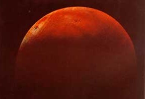 Одна из первых цветных фотографий Марса, полученных с АМС «Марс-3»
