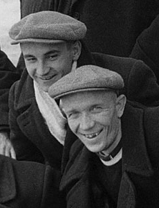 Вадим Редкин (справа). На сборах в Адлере. 1956 год