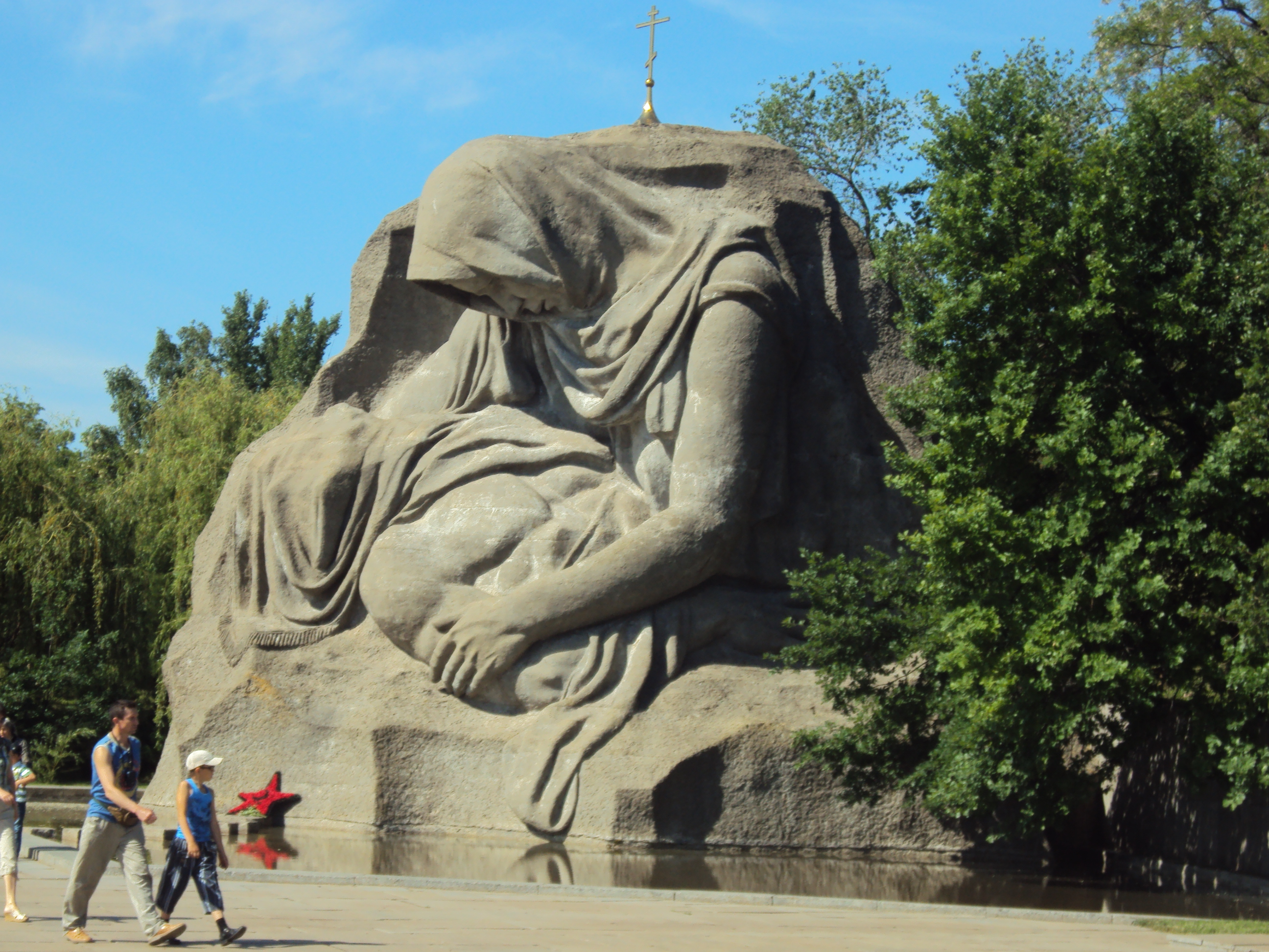 мамаев курган площадь скорби