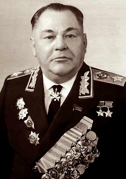 Какой военачальник дважды герой советского