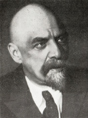 Leonid Vesnin.jpg