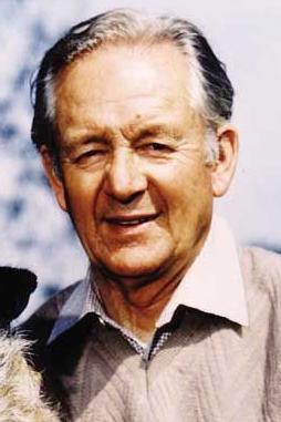 Alf White (James Harriot)