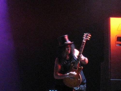 Файл:Slash (Arena Moscow) 14.07.2010 3.jpg