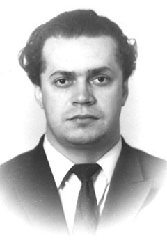 Файл:Vyacheslav Ovchinnikov.jpg