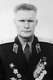 А. А. Лузгин, 1957-1958 годы