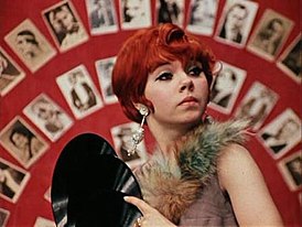 Кадр из фильма «12 стульев» (1971). В роли Эллочки — Наталья Воробьёва.