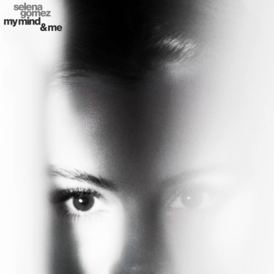 Обложка сингла Селены Гомес «My Mind & Me» (2022)