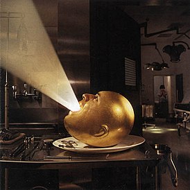 Обложка альбома The Mars Volta «De-Loused in the Comatorium» (2003)