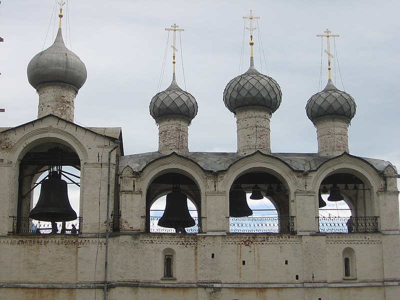 Файл:Колокола звонницы Успенского собора Ростовского кремля.jpg