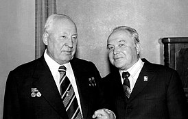А. М. Кораблинов и Е. П. Славский