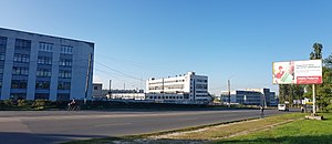 здания комбината вдоль Михайло-Коцюбинского шоссе в 2021 году