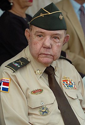 MG Antonio Imbert Barrera.jpg