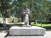 Monument voor PN Yablochkov in Serdobsk