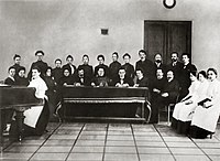 Экзамены в институте в 1900-е годы