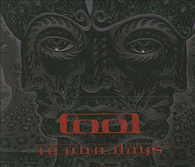 Обложка альбома группы Tool «10,000 Days» (2006)