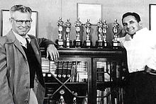 Уильям Ханна и Джозеф Барбера с семью наградами «Оскар» за лучший короткометражный мультфильм