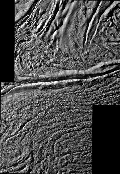 Файл:Damascus Sulcus on Enceladus PIA11113.jpg