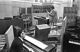 Ansamblul „Melody” în studioul de înregistrări