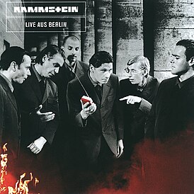 Обложка альбома Rammstein «Live aus Berlin» (1999)