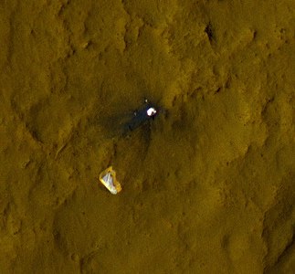 Место падения парашюта, использовавшегося при посадке марсохода «Кьюриосити».
