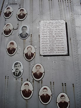 Memorial en el lugar del accidente