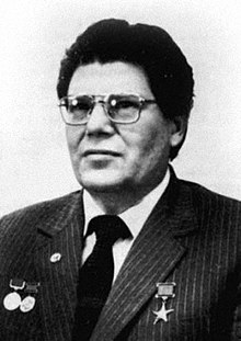 Cientista soviético, físico, membro correspondente da Academia de Ciências da URSS