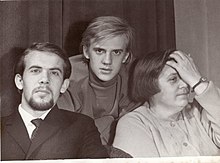 Семья Годуновых, 1968: Олег, Александр, Лидия Николаевна.
