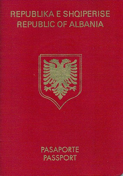 Skeda:Pasaporta shqiptare 2002.jpg