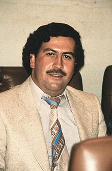 Pablo-escobar-600x918.jpg