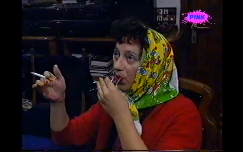 Датотека:Slavujka TV Pink. slika iz 1996 ili 1997 ili 1998.png