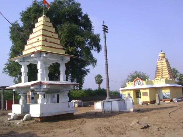 దస్త్రం:Somappa Temple.JPG