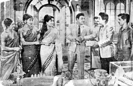 దస్త్రం:Dopidi Dongalu (1968) still.jpg