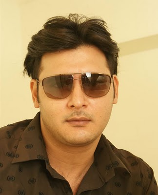 దస్త్రం:Actor abbas.jpg