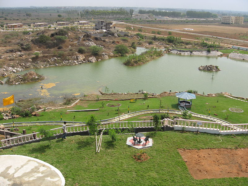 దస్త్రం:Pleasant Valley, Guntur.jpg