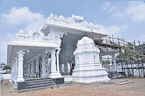 దస్త్రం:Konayipally VenkateshwaraSwamy Temple.jpg