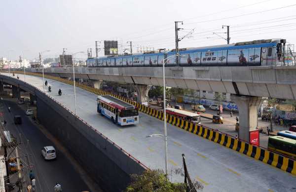 దస్త్రం:LB Nagar LHS Flyover.jpeg