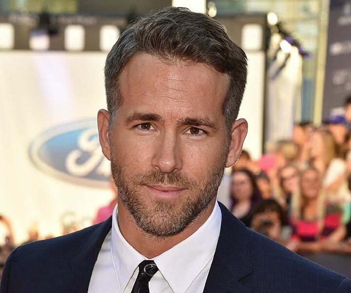 దస్త్రం:Ryan-reynolds-3.jpg