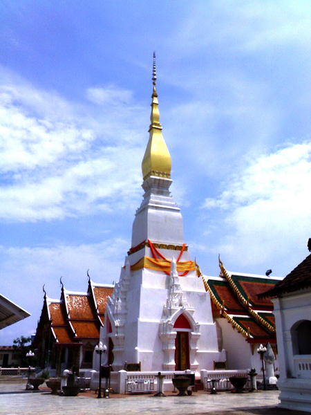 วัดพระธาตุเชิงชุมวรวิหาร