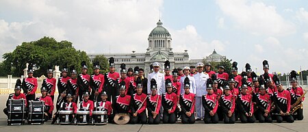 ไฟล์:CUDMB_Marching_2006.jpg