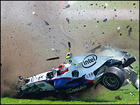 Dosya:Kubica crash.jpg