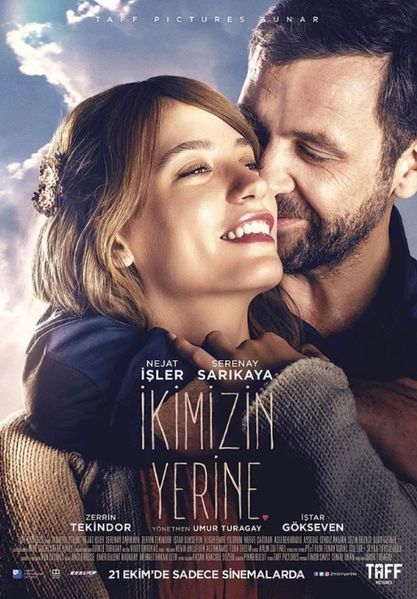 Dosya:İkimizin Yerine Film Afişi.jpeg