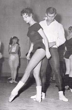 Файл:Brigitte bardot ballet.jpg