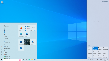 Файл:Windows 10 desktop.png