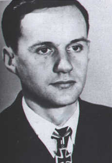 Файл:Kapitänleutnant Heinz Franke.jpg