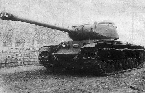 Файл:Kv-122 (tank).jpg