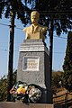 Погруддя Шевченка в Лисичинцях.