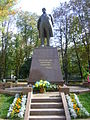 Пам'ятник Шевченку у сквері Шевченка після реконструкції 2013 року.