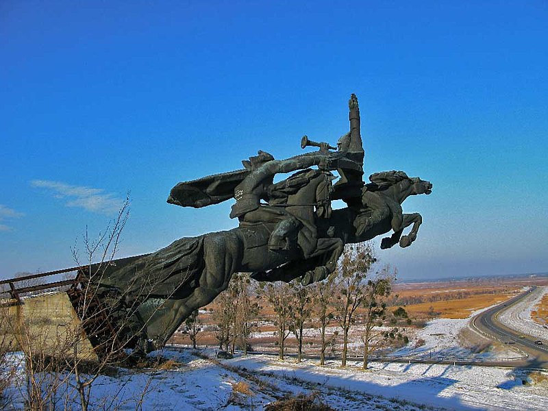 Файл:1st Cavalry Army monument.jpg